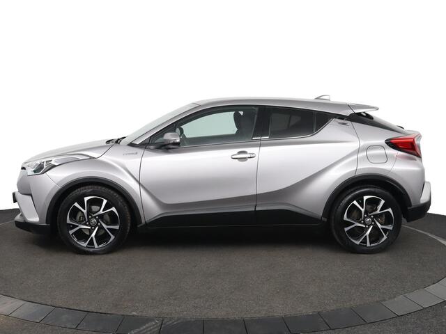 Toyota C-HR 1.8 Hybrid Dynamic | Keyless Entry | Navigatie | Stoelverwarming |