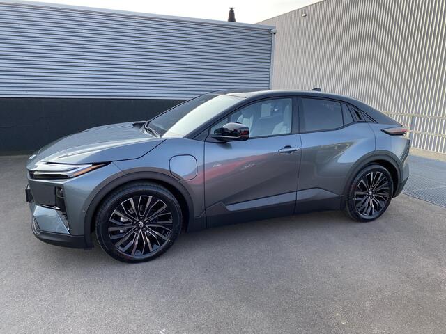 Toyota C-HR Executive AWD 77 kWh ACTIE! SNEL RIJDEN! Nu ¤2.000,- voordeel! Nu extra scherp geprijsd! 0344-611400