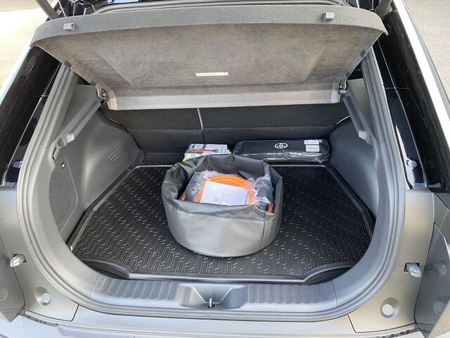 Toyota C-HR Executive AWD 77 kWh ACTIE! SNEL RIJDEN! Nu ¤2.000,- voordeel! Nu extra scherp geprijsd! 0344-611400