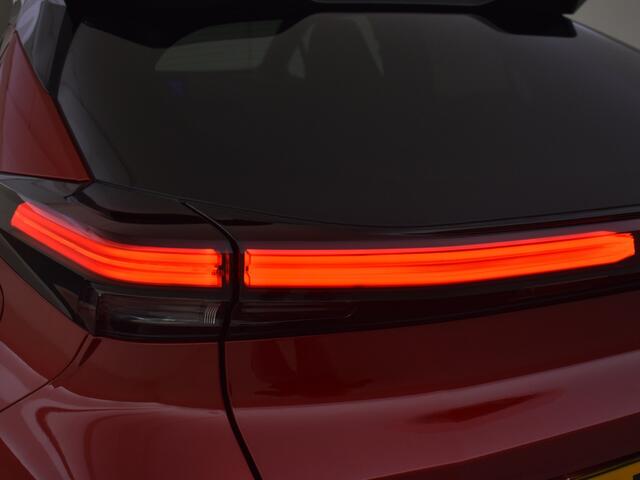 Toyota C-HR 1.8 Hybrid 140 Team D Bi-Tone | Blindspot | PDC | Stoelverw. |