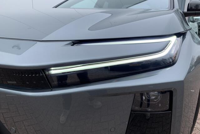 Toyota C-HR Executive AWD 77 kWh Executive Plus Pack | Nu ¤2.000 inruilpremie!