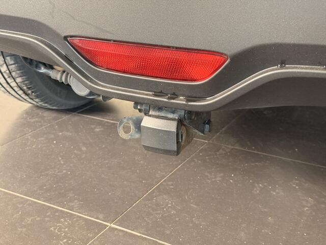 Toyota C-HR 1.8 Hybrid Style | BSM | Afneembare trekhaak | JBL |