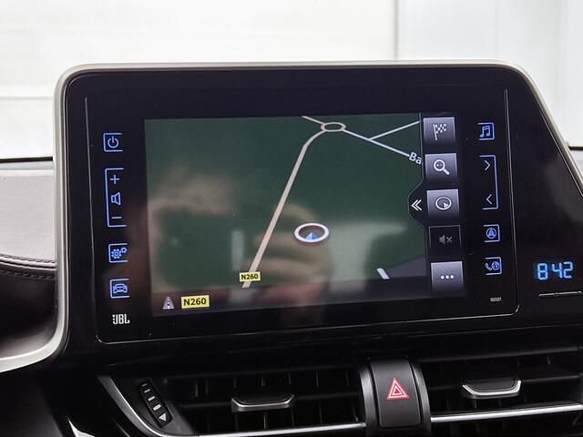 Toyota C-HR 1.8 Hybrid Executive | JBL | Stoel en stuurwielverwarming | Onderweg-naar-dealer