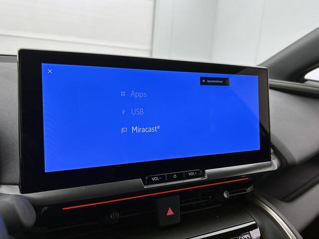 Toyota C-HR 2.0 Plug-in Hybrid 220 Executive | Panoramadak | Elektrisch Verstelbare stoel | Dodehoekdetectie | Elektrische achterklep | Onderweg-naar-dealer