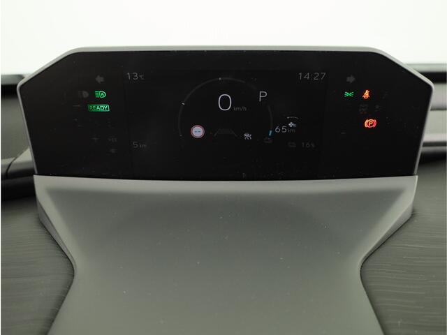 Toyota C-HR Executive AWD 77 kWh *DEMO* | JBL geluidsysteem | Panorama dak |