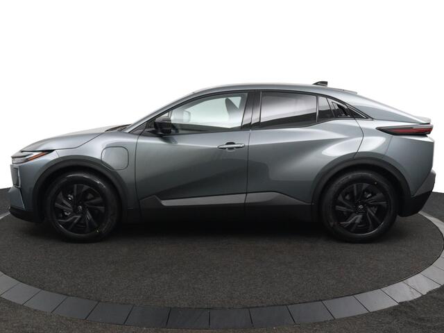 Toyota C-HR First Edition 77 kWh | Nieuwe Auto | Uit Voorraad Leverbaar | 607 WLTP Actieradius |