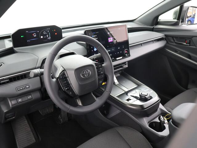 Toyota C-HR First Edition 77 kWh