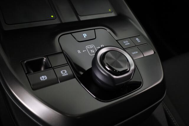 Toyota C-HR First Edition 77 kWh *DEMO* | Stuur-Stoelverwarming | PDC | Apple Carplay/Android Auto |