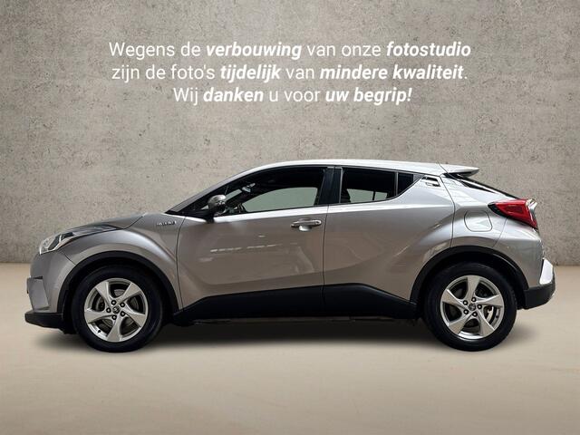 Toyota C-HR 1.8 Hybrid Sport Automaat (NAVIGATIE, CLIMATE, CAMERA, GETINT GLAS, SPORTSTOELEN, GETINT GLAS, CRUISE, ADAPTIVE CRUISE, ZWART HEMEL, NIEUWE APK, NIEUWSTAAT)