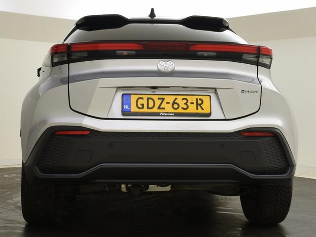 Toyota C-HR 2.0 PHEV 220 First Edition | Trekhaak | 4 Season | BSM | 360 cam