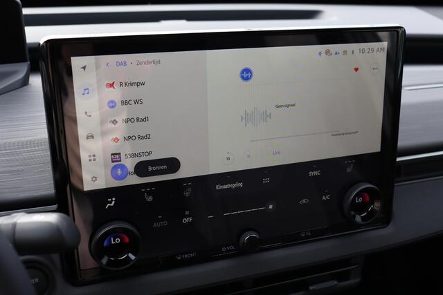 Toyota C-HR Executive AWD 77 kWh, Pano dak, JBL Audio, Apple carplay / Android auto, Adaptieve cruise control.