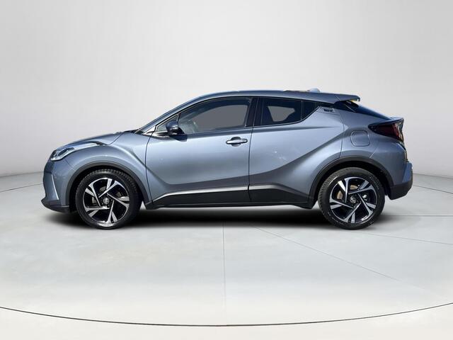 Toyota C-HR 1.8 Hybrid Executive | Stoel- + stuurverwarming | Carplay | Parkeersensoren | Dode hoek waarschuwing |