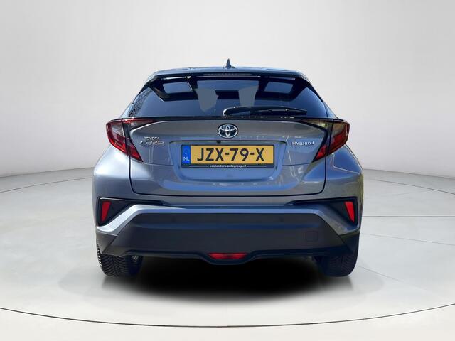 Toyota C-HR 1.8 Hybrid Executive | Stoel- + stuurverwarming | Carplay | Parkeersensoren | Dode hoek waarschuwing |