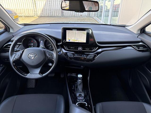 Toyota C-HR 2.0 Hybrid Dynamic **KEYLESS/ ADAPTIEF CRUISE CONTROL/ PARKEERSENSOREN**