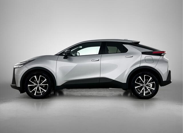 Toyota C-HR 1.8 Hybrid 140 Dynamic | Navigatie | PDC |