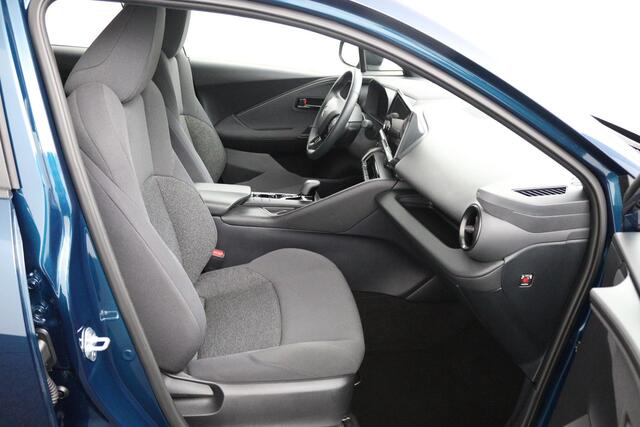 Toyota C-HR 1.8 Hybrid 140 | Cruise control | Parkeercamera | Apple carplay android auto |