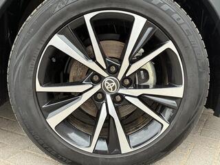 toyota-c-hr-1.8-hybrid-140-first-ed