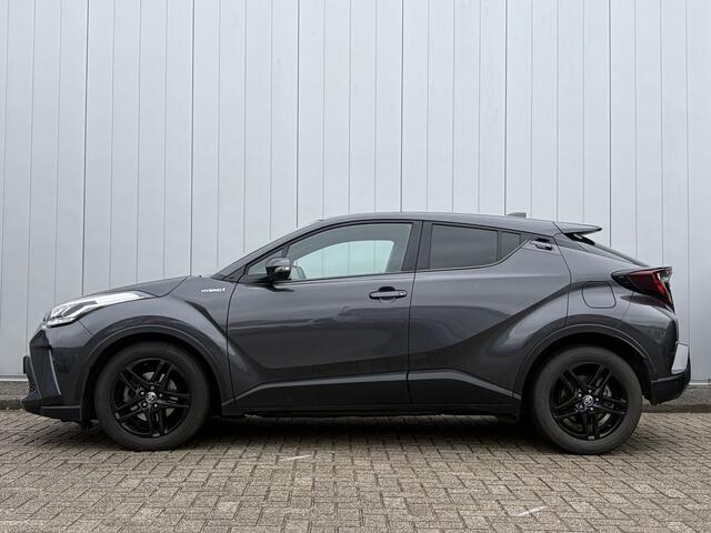 Toyota C-HR 1.8 Hybrid Active Limited Parkeersensoren Carplay Dealer Onderhouden