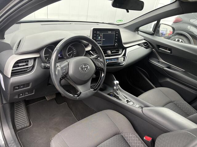 Toyota C-HR 1.8 Hybrid Active Limited Parkeersensoren Carplay Dealer Onderhouden