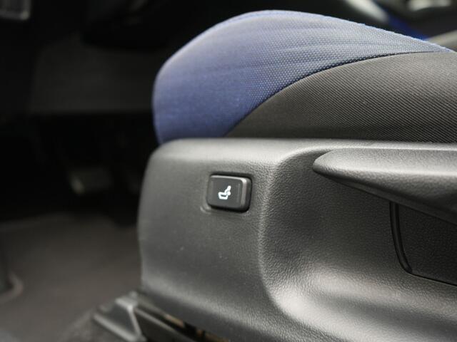 Toyota C-HR 1.8 Hybrid Style