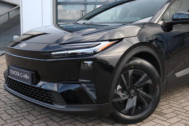 Toyota C-HR First Edition 77 kWh, Inruilpremie ¤2.000,- BSM, Apple Carplay/Android Auto, Stoel & Stuur verwarming!