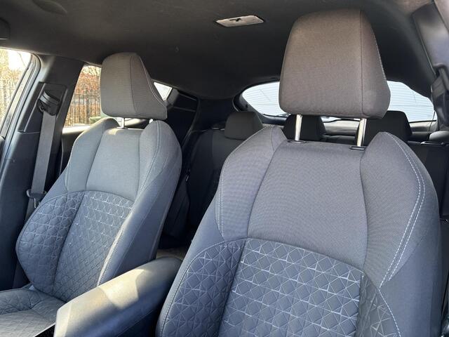 Toyota C-HR 2.0 Hybrid First Edition | Navigatie | Camera |