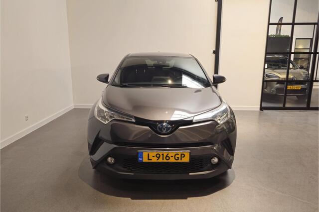 Toyota C-HR 1.8 Hybrid Dynamic Sport - Stoelverwarming - Dodehoekdetectie - Adaptive Cruise