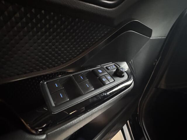 Toyota C-HR 2.0 Hybrid TeamNL Navigatie LMV Climate Control Hybride 153 pk