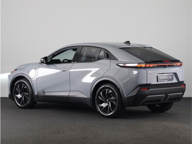 Toyota C-HR First Edition 77 kWh | NIEUW & SNEL LEVERBAAR | ALLE KLEUREN OP VOORRAAD | PRIJS INCLUSIEF ALLE ACTIES |