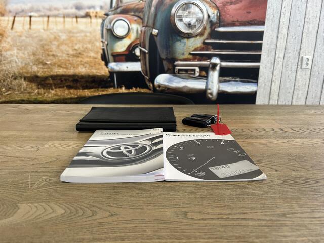 Toyota C-HR 1.8 Hybrid Executive 1e EIGENAAR JBL CAMERA HALF LEER PARK ASSIST LED NAVI ECC CRUISE