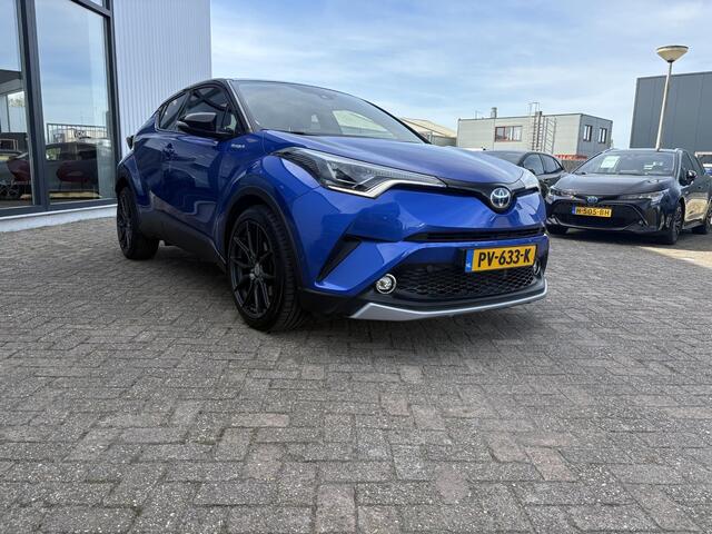 Toyota C-HR 1.8 Hybrid Bi-Tone