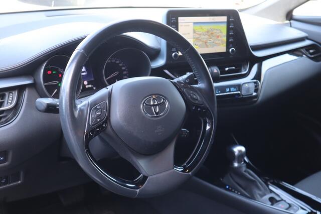Toyota C-HR 1.8 Hybrid First Edition Trekhaak | Blindspot | Carplay | AllSea