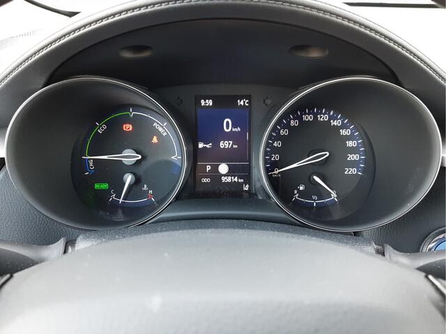 Toyota C-HR 1.8 Hybrid Business Intro | CarPlay/Android Auto | Camera | Trekhaak | LM Velgen |