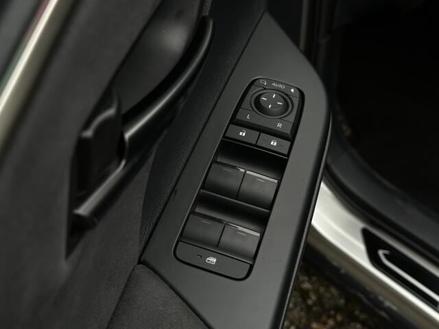 Toyota C-HR 2.0 Hybrid 200 Première Edition | Head-up Display | JBL Premium