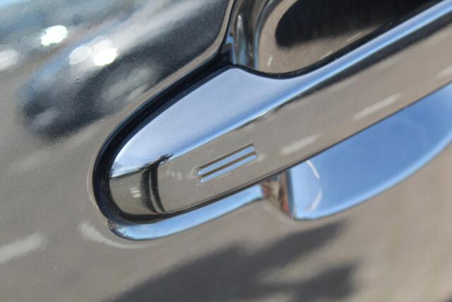 Toyota C-HR 1.2T Dynamic | Rijklaar | Trekhaak | Keyless | Clima | Adap.cruise | Navi | Bluetooth