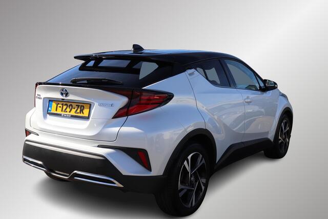 Toyota C-HR 2.0 Hybrid Style, BSM, Stuur & Stoelverwarming, Apple Carplay/Android Auto!