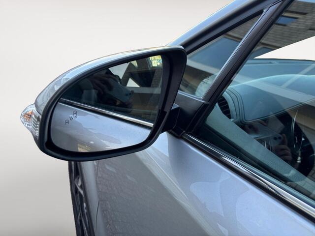 Toyota C-HR 1.8 Hybrid Dynamic | NL-AUTO | CAMERA | CAR PLAY | ALL SEASON BANDEN |