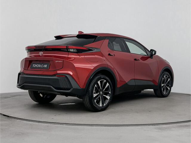 Toyota C-HR 2.0 Plug-in Hybrid 220 Dynamic | Apple Carplay & Android Auto | Parkeercamera | * | Direct leverbaar |