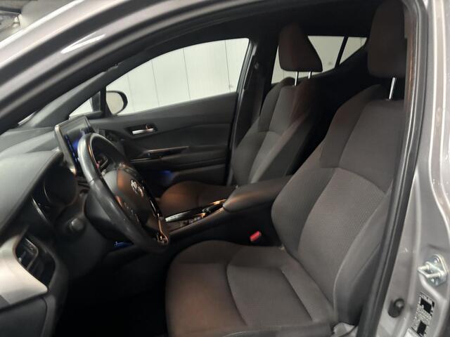 Toyota C-HR 1.8 Hybrid Dynamic Sport