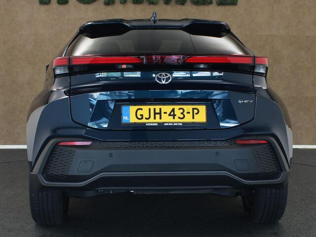 Toyota C-HR 1.8 Hybrid 140 First Edition - ORIGINEEL NEDERLANDSE AUTO - AFKOMSTIG VAN 1E EIGENAAR - ELEKTRISCHE ACHTERKLEP - 360 GRADEN CAMERA - DODEHOEK DETECTIE - PARKEERASSISTENT - PARKEERSENSOREN VOOR/ ACHTER - 18 INCH LICHT METALEN VELGEN- NAVIGATIE - APPLE CARP