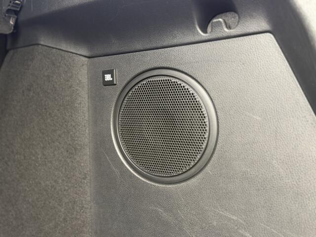 Toyota C-HR 1.8 Hybrid Premium | GEEN AFLEVERKOSTEN | Trekhaak, JBL Audiosysteem, Navigatie