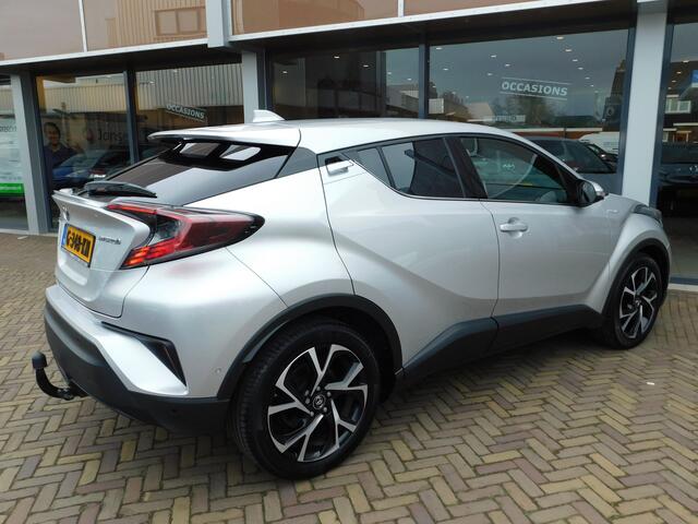 Toyota C-HR 1.8 Hybrid Style Ultimate | Trekhaak | JBL