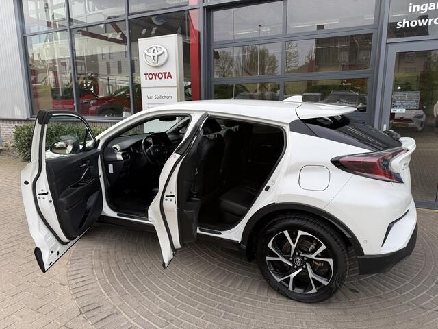 Toyota C-HR 1.8 Hybrid Business Intro