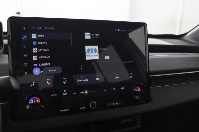 Toyota C-HR First Edition 77 kWh | Nieuwe auto | 77KW | Stoel/Stuurverwarming | Uit Voorraad Leverbaar |