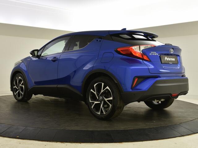 Toyota C-HR 1.8 Hybrid Team D | PDC | stoelverwarming | Trekhaak | Blindspot