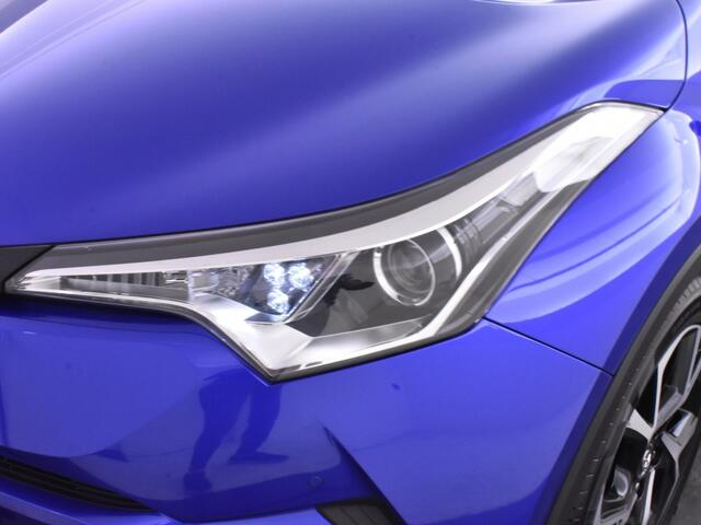 Toyota C-HR 1.8 Hybrid Team D | PDC | stoelverwarming | Trekhaak | Blindspot