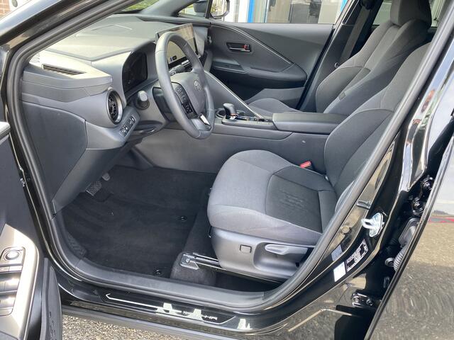 Toyota C-HR 1.8 Hybrid 140 Business Plus