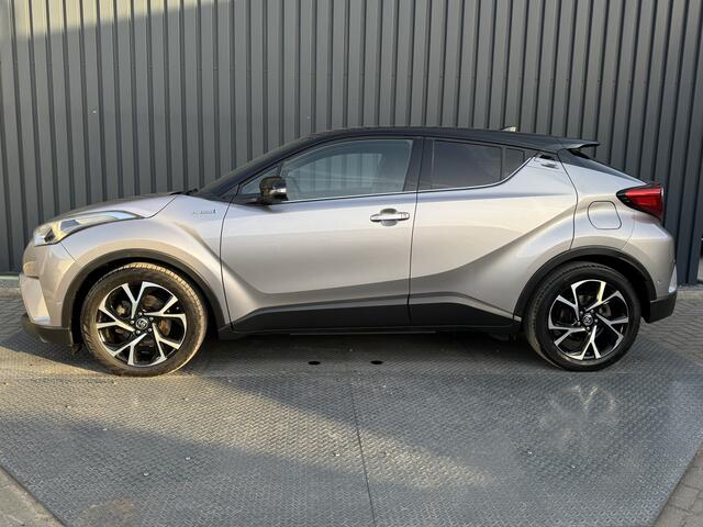 Toyota C-HR 1.8 Hybrid Bi-tone | Trekhaak afnb. | Dodehoeksensoren | Stuur & Stoel verw. | Prijs Rijklaar!!