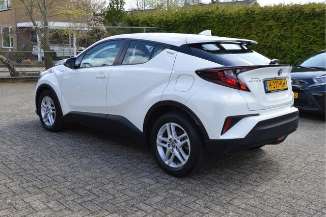 Toyota C-HR 1.8 Hybrid Active NL-Auto / Apple,android / Led verl. / Clima / 67000KM