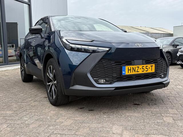 Toyota C-HR 2.0 Plug-in Hybrid 220 First Edition